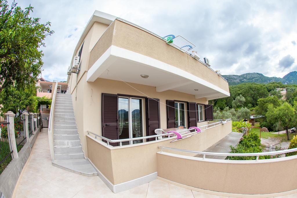 Apartments Vila Masha Petrovac Exterior photo
