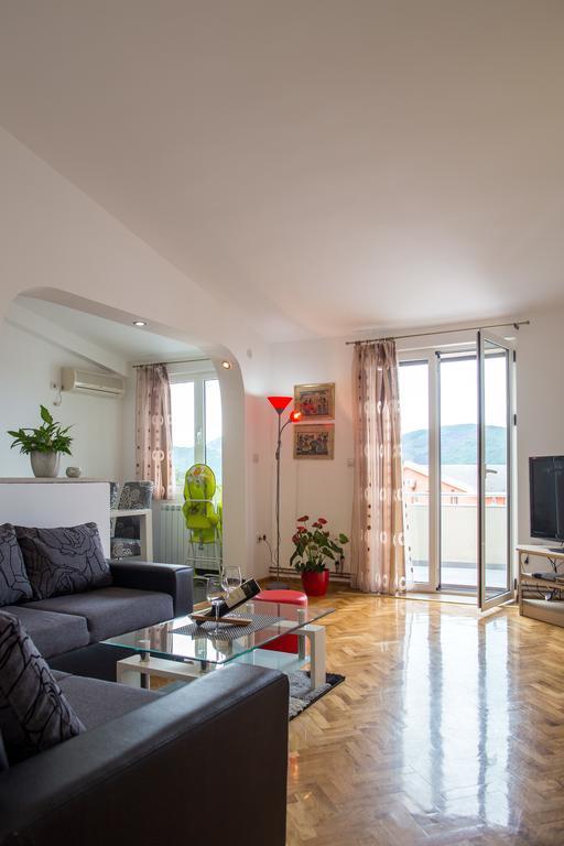 Apartments Vila Masha Petrovac Exterior photo