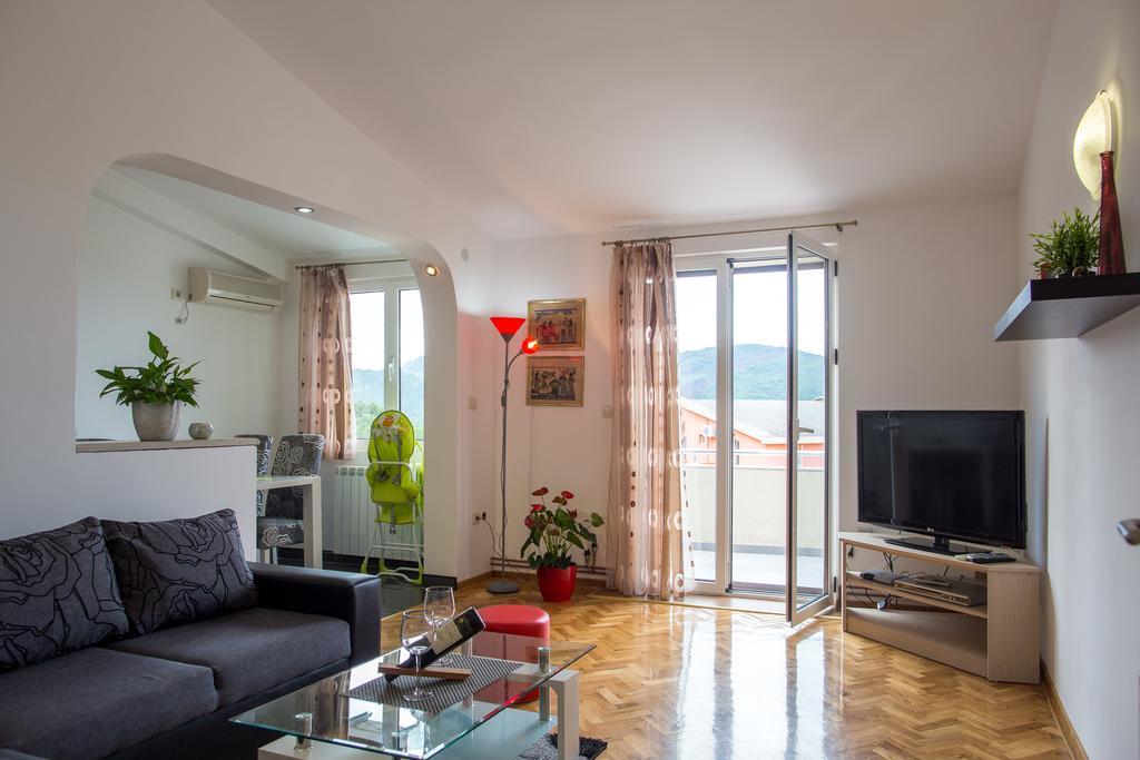 Apartments Vila Masha Petrovac Exterior photo