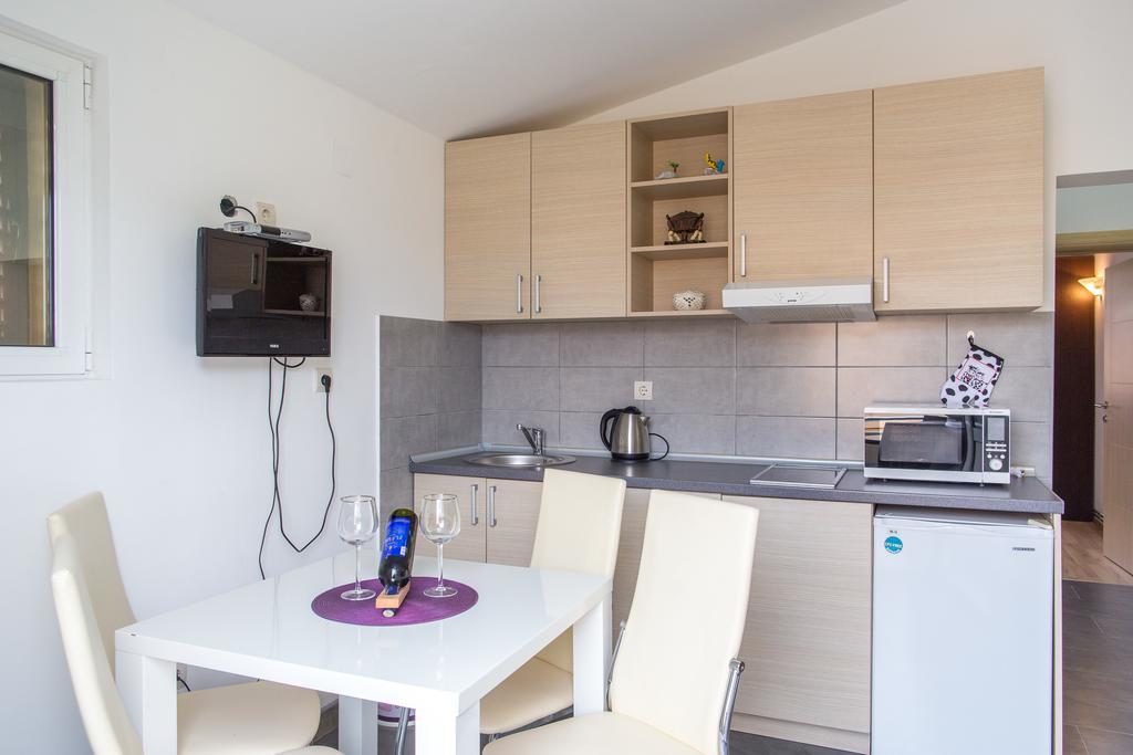Apartments Vila Masha Petrovac Exterior photo